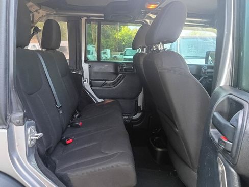 Used 2014 Jeep Wrangler Unlimited Sport AWD/4WD image 20