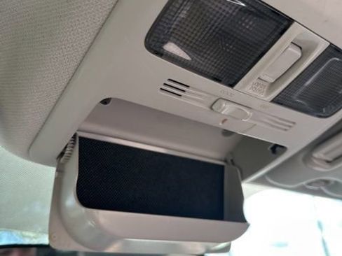 Used 2014 Subaru Forester 2.5i Premium AWD/4WD image 12