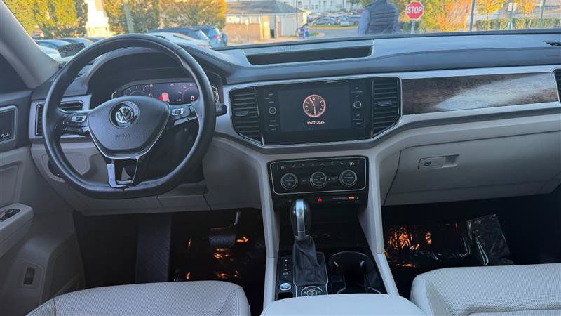 Used 2019 Volkswagen Atlas SEL Premium AWD/4WD image 24