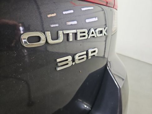 Used 2012 Subaru Outback 3.6R Limited w/ Moonroof Pkg image 31