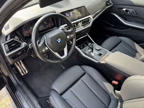 Used 2020 BMW 330i Sedan w/ Driving Assistance Package RWD image 24