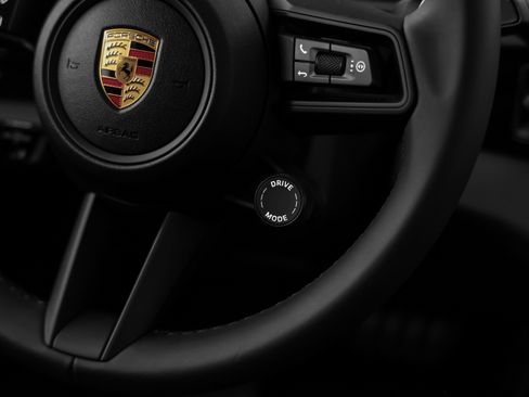 New 2025 Porsche Taycan image 33