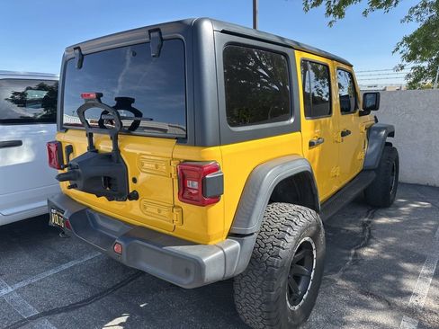 Used 2020 Jeep Wrangler Unlimited Sport S AWD/4WD image 4
