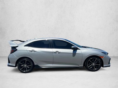 Used 2020 Honda Civic Sport image 4
