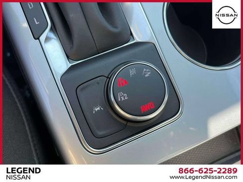 Used 2024 Chevrolet Blazer LT AWD/4WD image 30