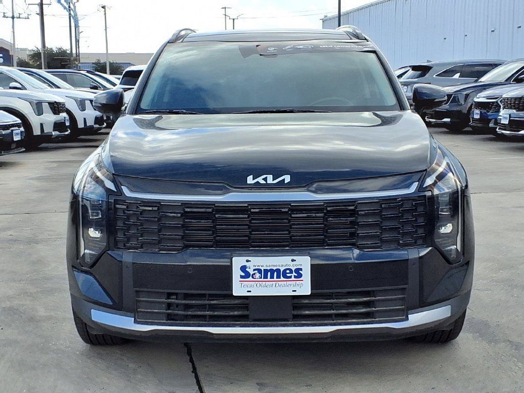 Certified 2026 Kia Sportage EX w/ EX Panorama Roof Package FWD image 3