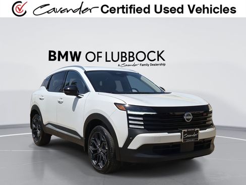 Used 2026 Nissan Kicks SR w/ SR Premium Package FWD image 1