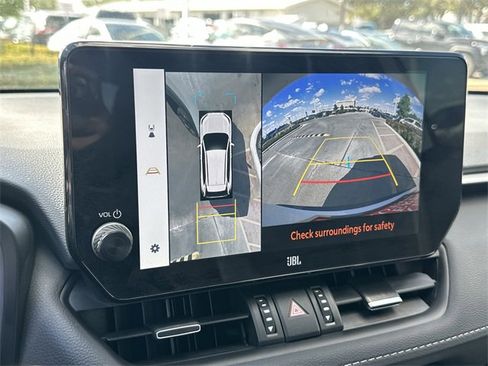 Used 2024 Toyota RAV4 Limited image 16