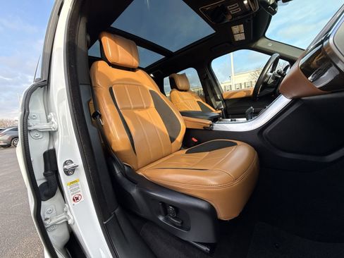 Used 2018 Land Rover Range Rover Sport Supercharged image 25