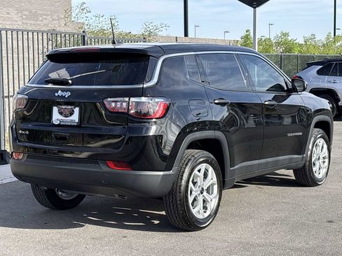New 2025 Jeep Compass Sport image 9