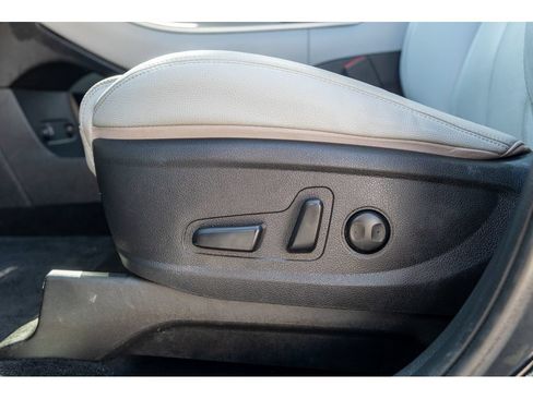 Used 2022 Hyundai Palisade SEL w/ 8P Bench Seat Package AWD/4WD image 15