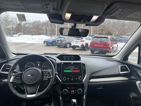 Used 2023 Subaru Forester Limited image 8