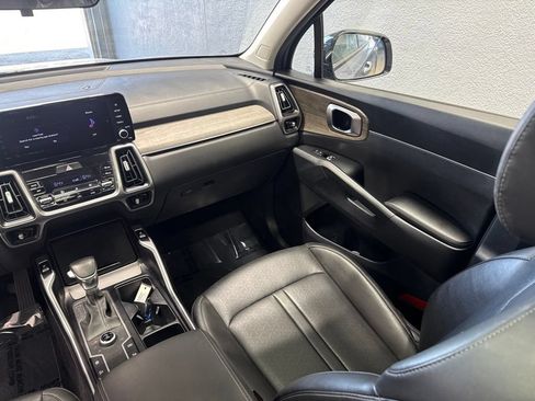 Used 2022 Kia Sorento S w/ Panoramic Sunroof Package AWD/4WD image 22