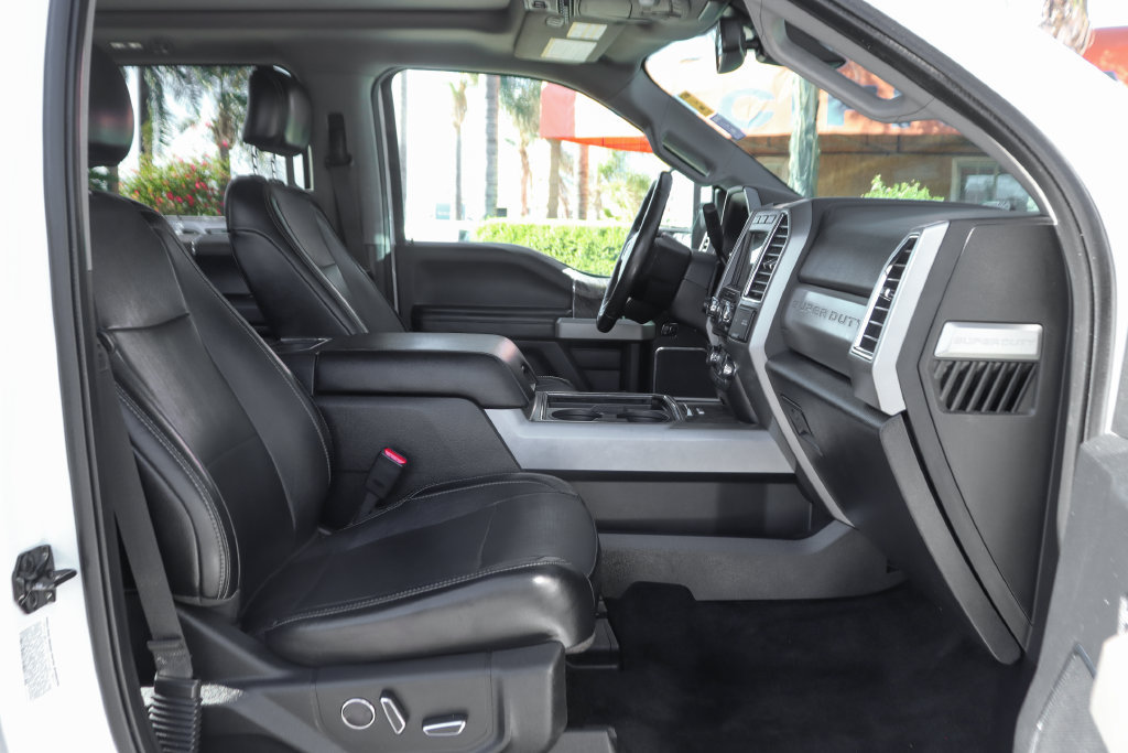 Used 2017 Ford F350 Lariat w/ Lariat Ultimate Package AWD/4WD image 46