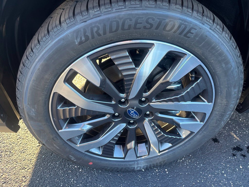 New 2026 Subaru Forester Touring AWD/4WD image 4