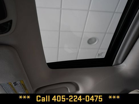 Used 2025 Subaru Outback Limited AWD/4WD image 38
