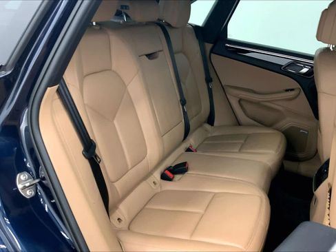 Used 2021 Porsche Macan S AWD/4WD image 13