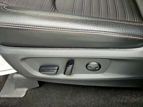 Used 2024 Nissan Pathfinder Rock Creek AWD/4WD image 11