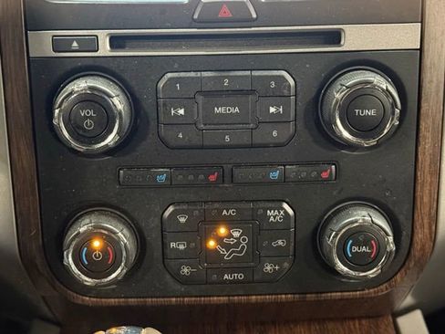 Used 2016 Ford Expedition King Ranch image 31