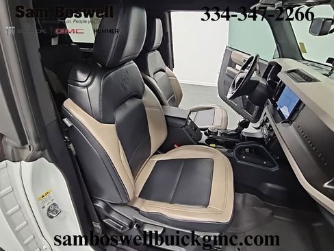 Used 2022 Ford Bronco Wildtrak image 36