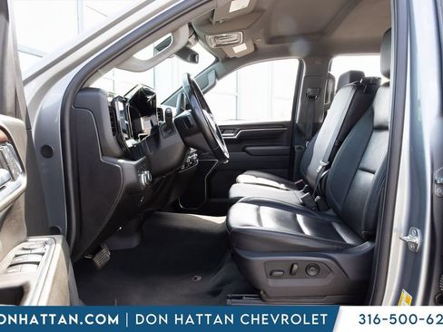 Used 2025 GMC Sierra 1500 SLT AWD/4WD image 3