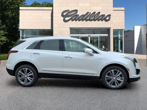New 2026 Cadillac XT5 Premium Luxury AWD/4WD image 6