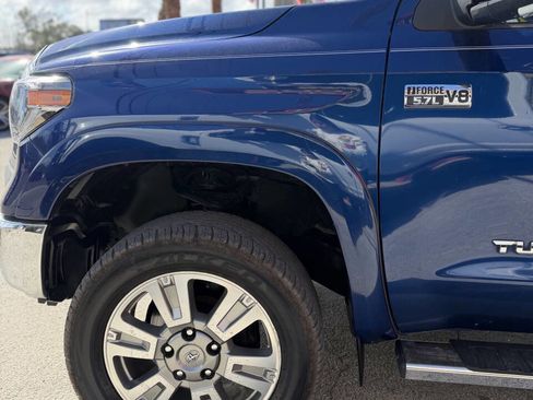 Used 2015 Toyota Tundra SR5 w/ SR5 Upgrade Package image 11