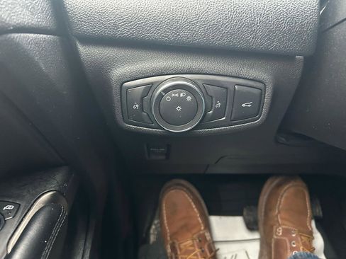 Used 2018 Lincoln MKC Premiere image 28