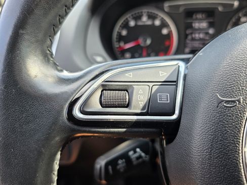 Used 2018 Audi Q3 2.0T Premium w/ Convenience Package image 28