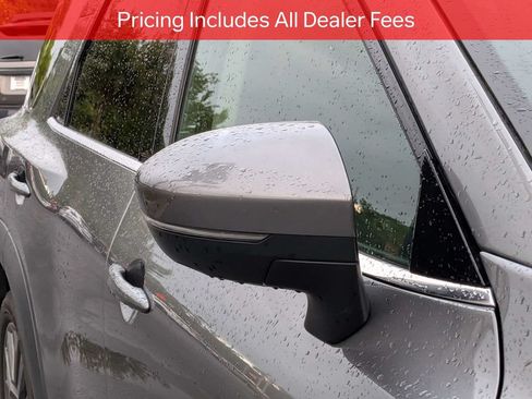 Used 2024 Nissan Pathfinder SL w/ SL Premium Package FWD image 12
