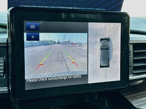 Certified 2022 Ford Explorer Limited w/ Equipment Group 301A AWD/4WD image 17