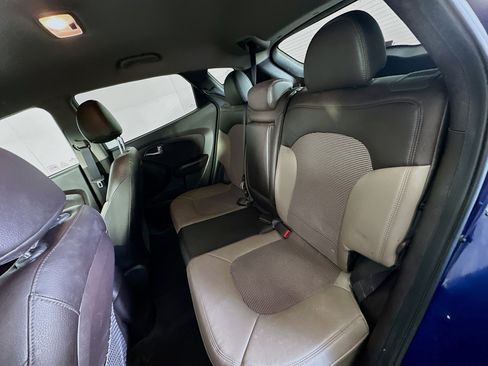 Used 2012 Hyundai Tucson GLS image 24