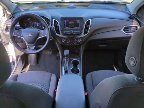 Used 2022 Chevrolet Equinox LT image 19
