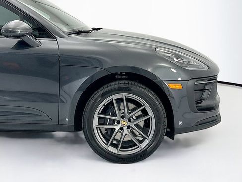 Used 2026 Porsche Macan AWD/4WD image 11