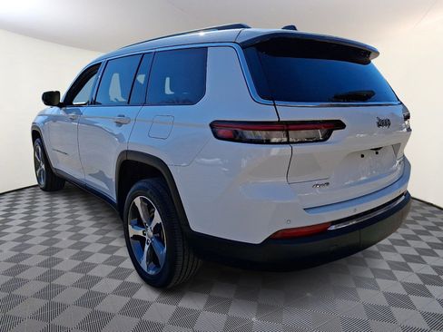 Used 2023 Jeep Grand Cherokee L Limited image 2