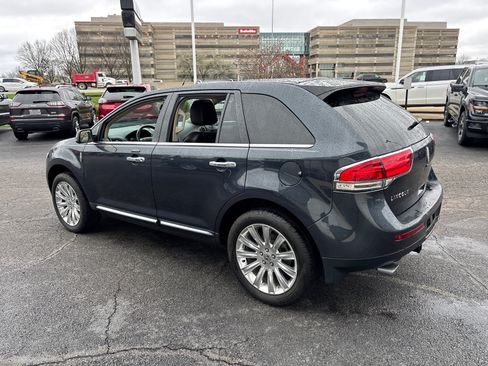 Used 2013 Lincoln MKX FWD image 5
