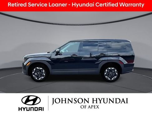 Used 2025 Hyundai Santa Fe SE AWD/4WD image 6