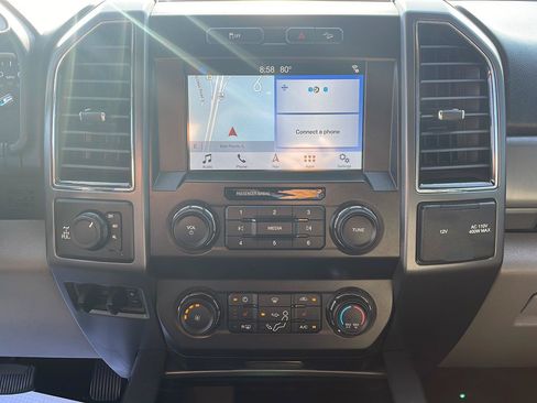Used 2019 Ford F250 XLT w/ XLT Premium Package AWD/4WD image 21