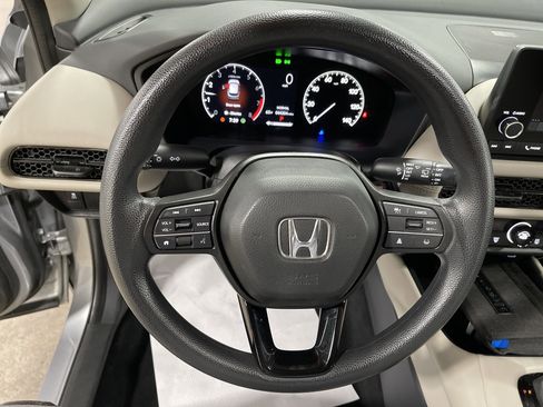 Used 2024 Honda HR-V LX image 16