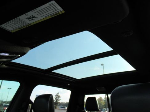 Used 2019 RAM 1500 Limited image 26