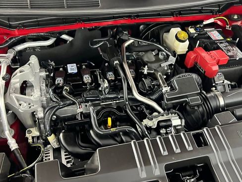 Used 2025 Nissan Kicks SV image 30