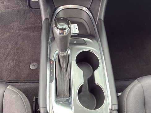 Used 2016 Chevrolet Malibu LT FWD image 14