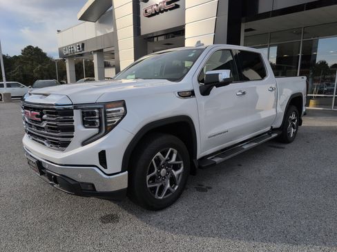 Used 2023 GMC Sierra 1500 SLT w/ SLT Premium Plus Package image 1