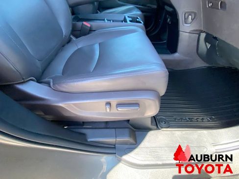 Used 2019 Honda Odyssey EX-L image 14