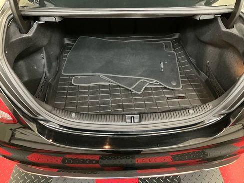 Used 2017 Mercedes-Benz C 300 4MATIC Sedan image 20