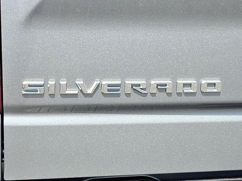 New 2026 Chevrolet Silverado 1500 RST w/ Z71 Off-Road Package AWD/4WD image 5