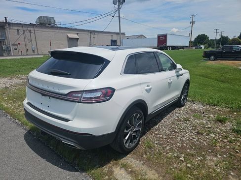 Used 2022 Lincoln Nautilus Reserve w/ Luxury Package AWD/4WD image 7