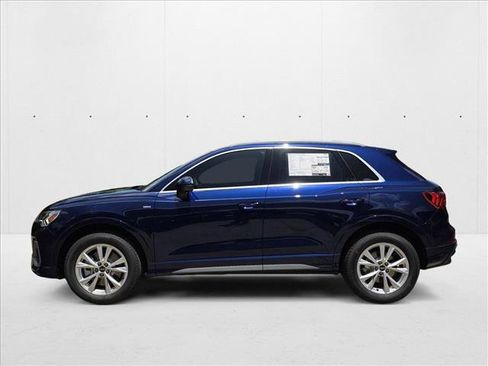 New 2025 Audi Q3 2.0T Premium w/ Convenience Package image 8