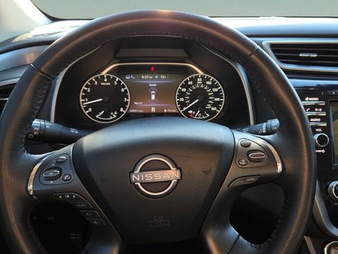 Used 2023 Nissan Murano SV image 30