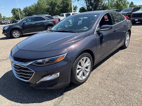 Used 2025 Chevrolet Malibu LT FWD image 8